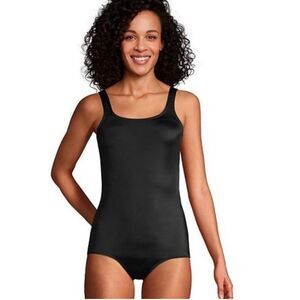 NWT Lands' End Chlorine Resistant Scoop Neck Soft Cup Tugless  One Piece 16